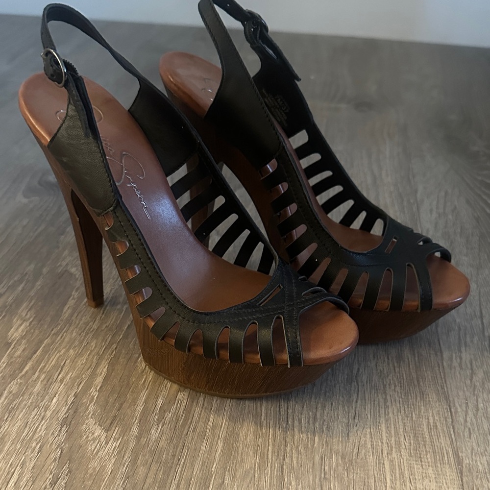 Jessica Simpson Black Slingback Platform Heels